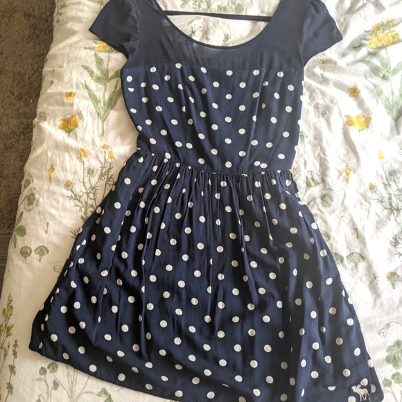 NWOT. Abercrombie polka dot dress with mesh. - Picture 1 of 4